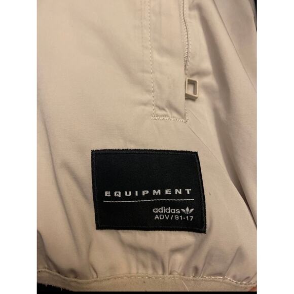 EQUIPMENT BK/PRNT Adidas FULL ZIP HOODED WINDBREAKER  ADV/91-17 size small - Picture 3 of 12
